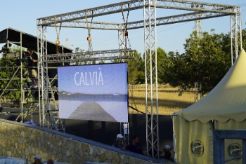 Imatge Final Eurocopa a una pantalla gegant a Son Caliu